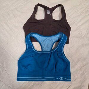 2 sport bras in like new condition